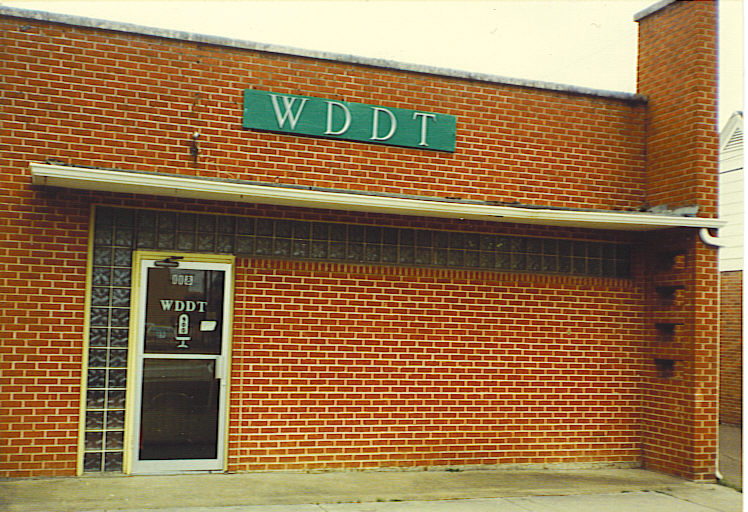 WDDT1981.jpg (170690 bytes)